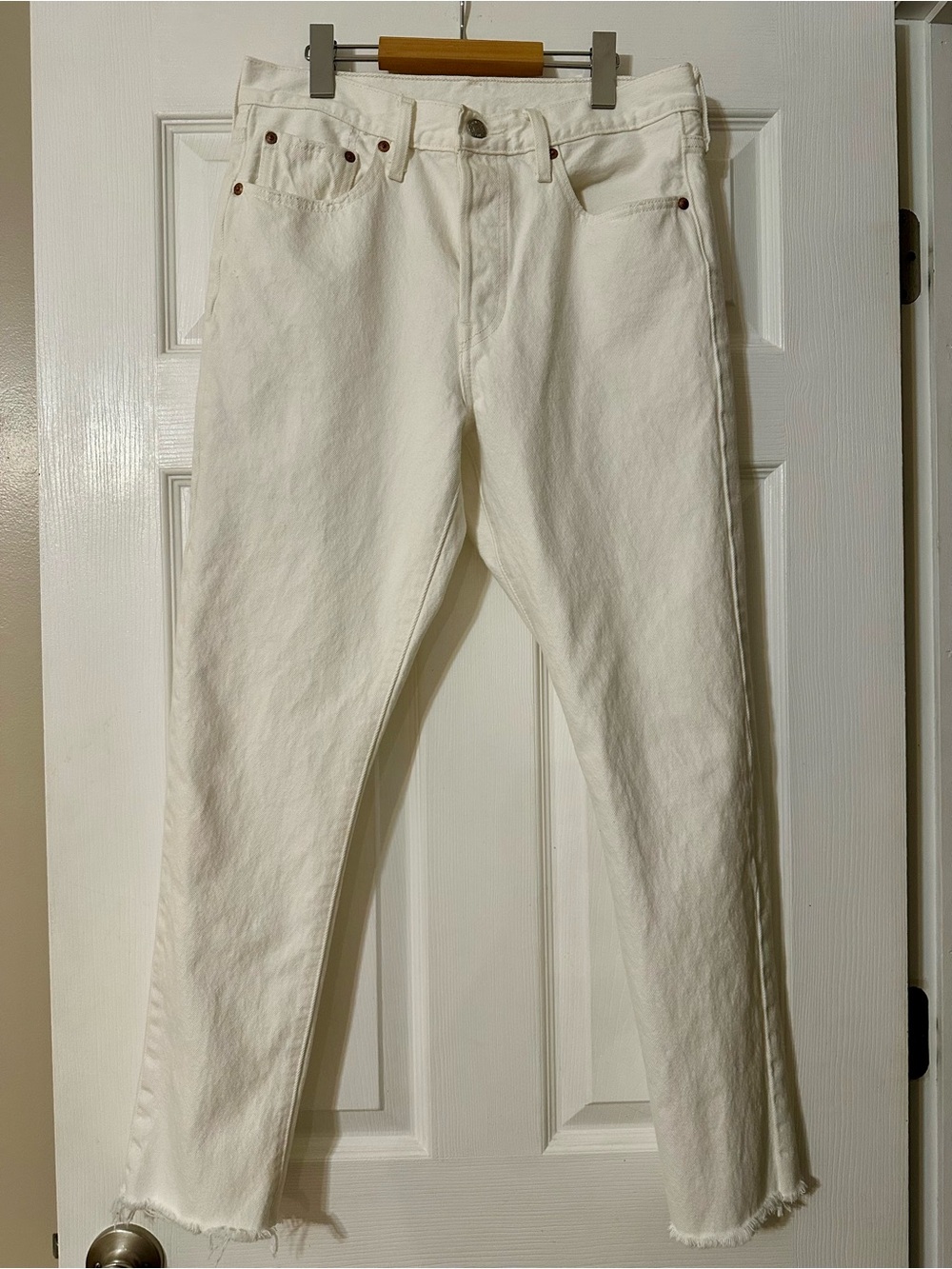 501 Skinny Levi’s - Women’s Slim Straight Jeans in Winter White